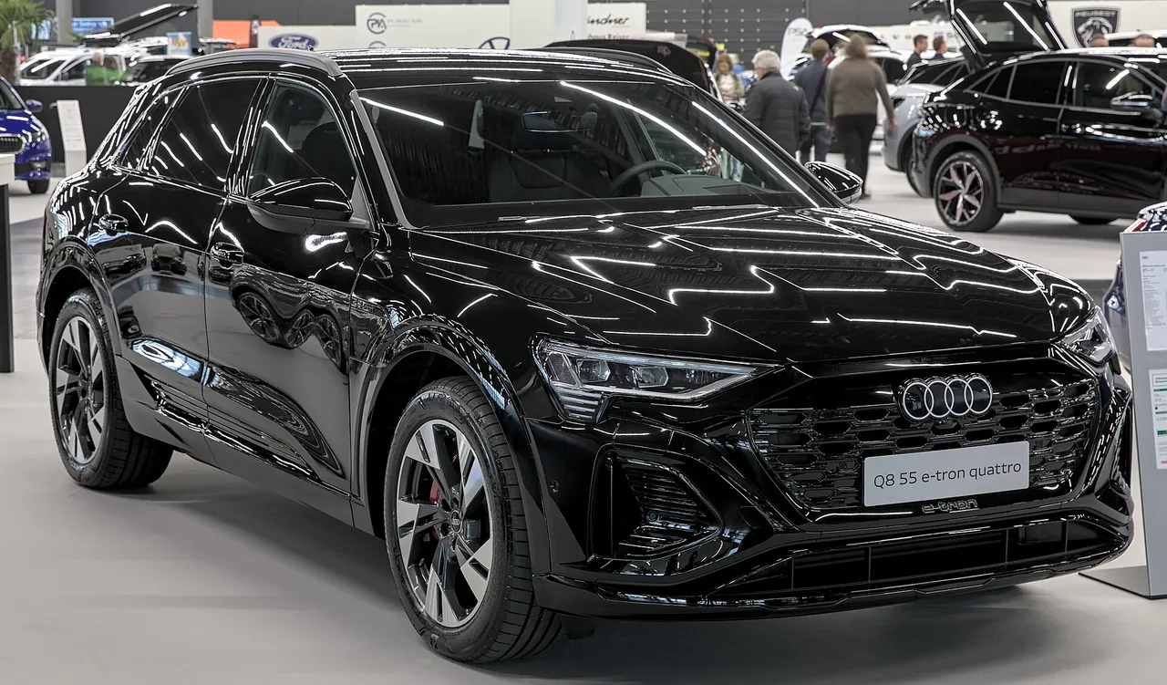 Audi Q8 e-tron 55 TFSI quattro