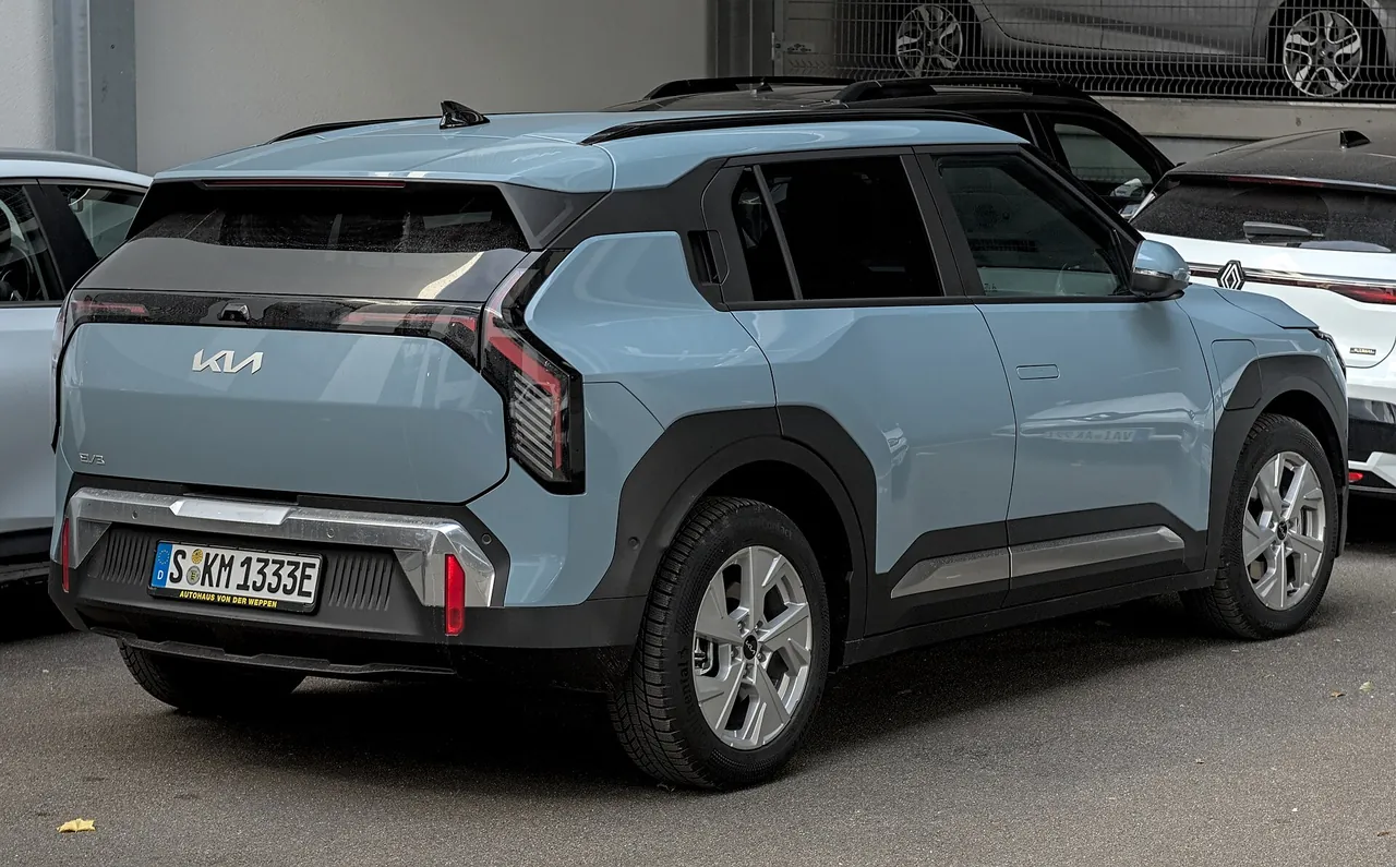 Kia EV3 Light +