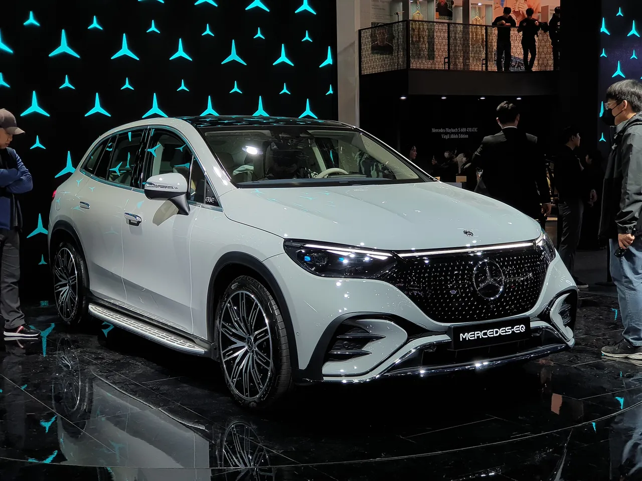 Mercedes-Benz EQE 500 4MATIC AMG Line