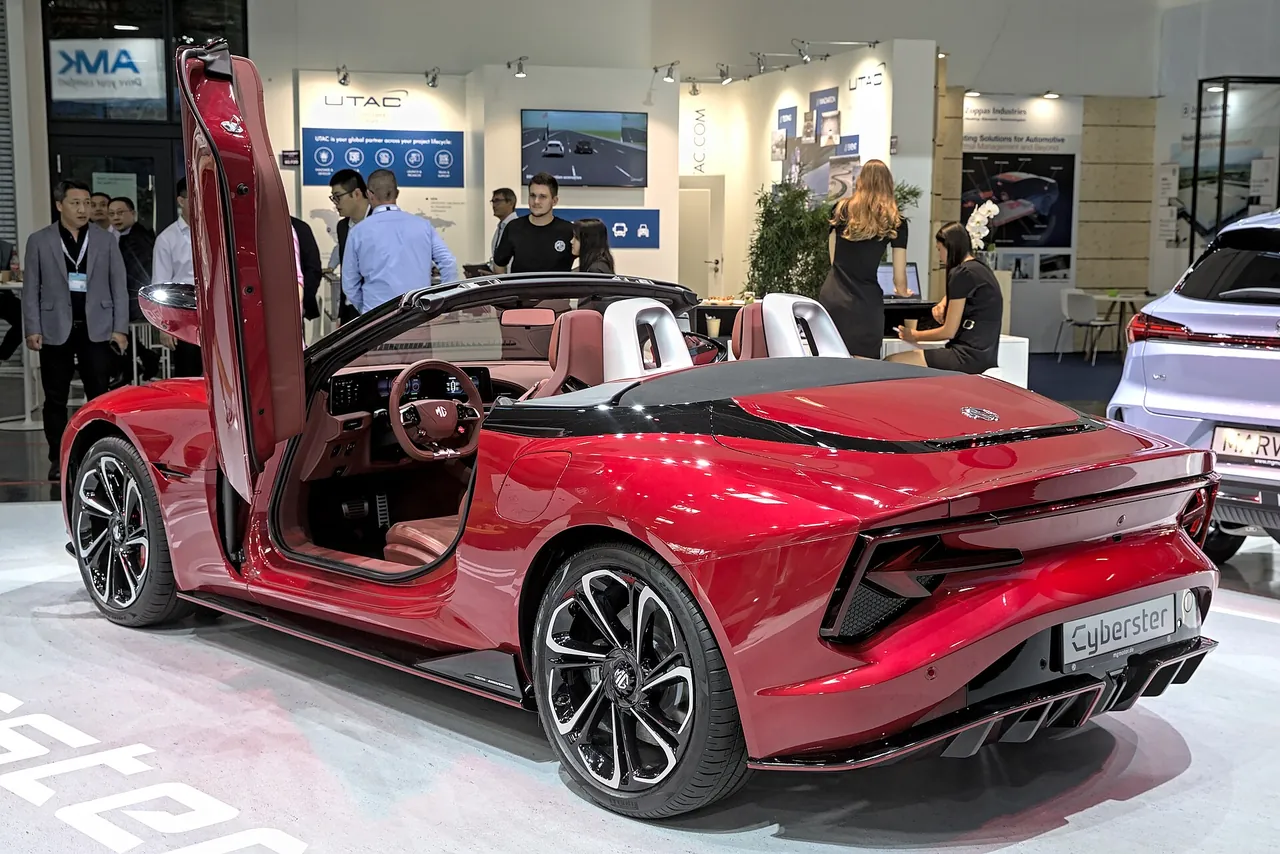 MG Cyberster Cabrio