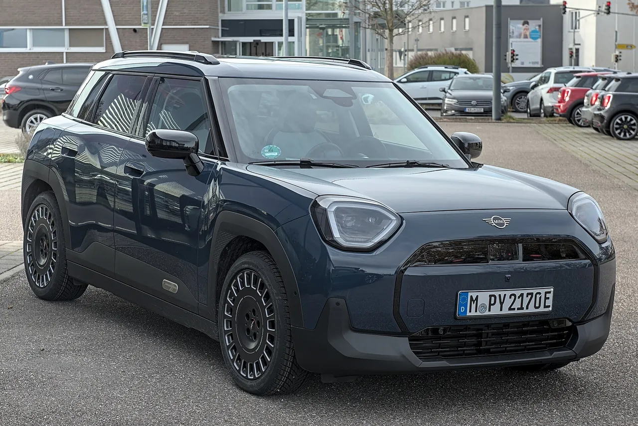 MINI Aceman E Classic