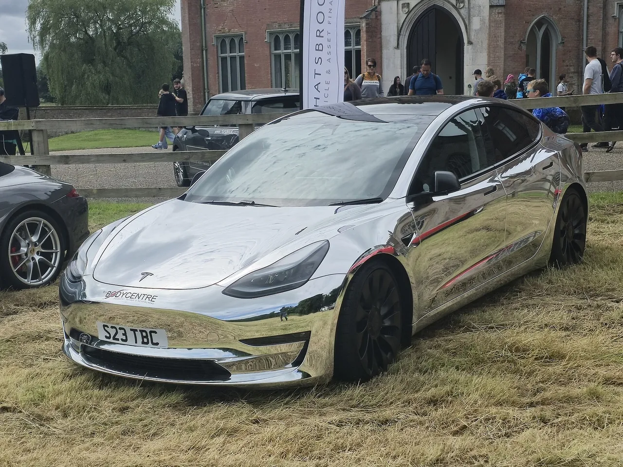 Tesla Model 3 Performance AWD